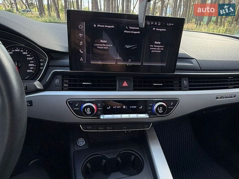 Седан Audi A4 2023 в Чернигове