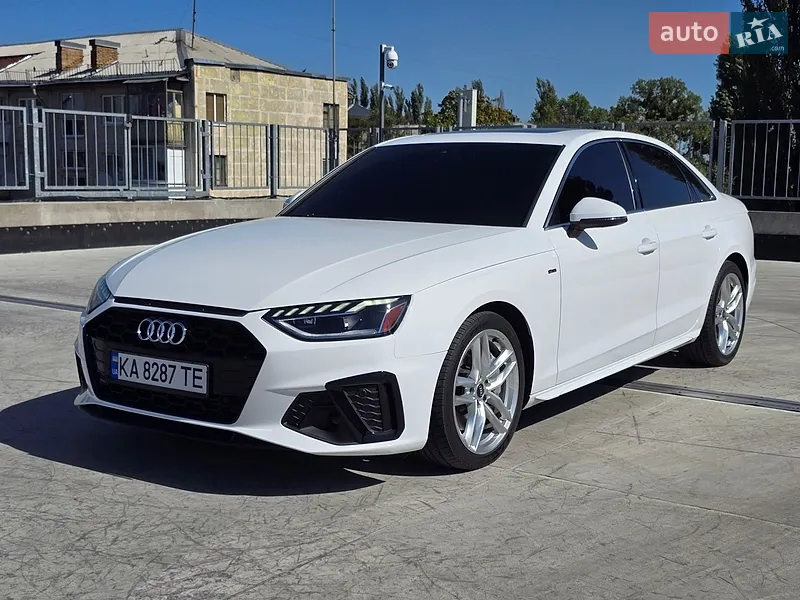 Audi A4 2022