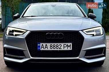 Седан Audi A4 2017 в Киеве