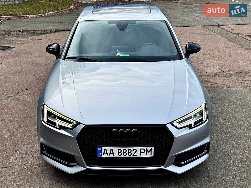 Седан Audi A4 2017 в Киеве