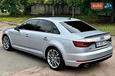 Седан Audi A4 2017 в Киеве