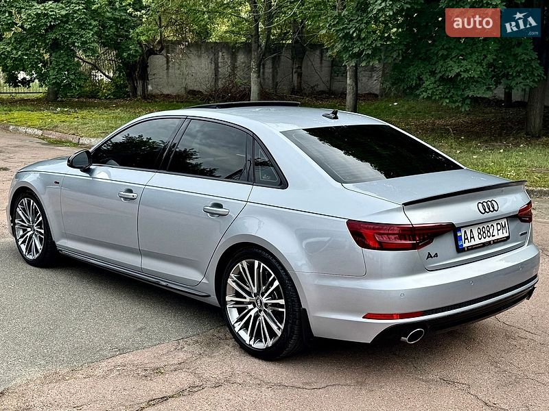 Седан Audi A4 2017 в Киеве