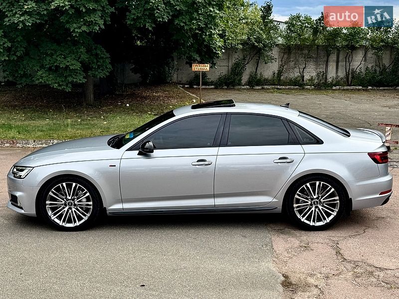Седан Audi A4 2017 в Киеве