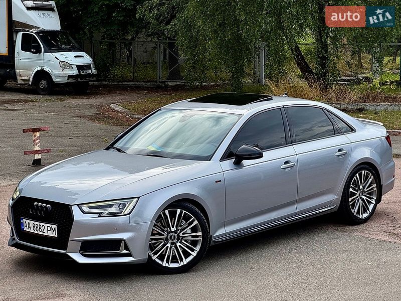 Седан Audi A4 2017 в Киеве