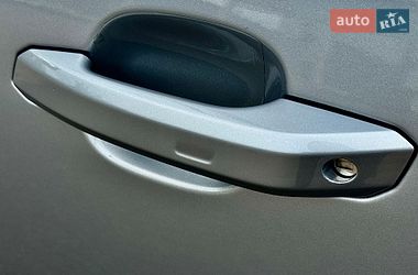 Седан Audi A4 2017 в Киеве