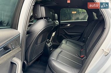 Седан Audi A4 2017 в Киеве