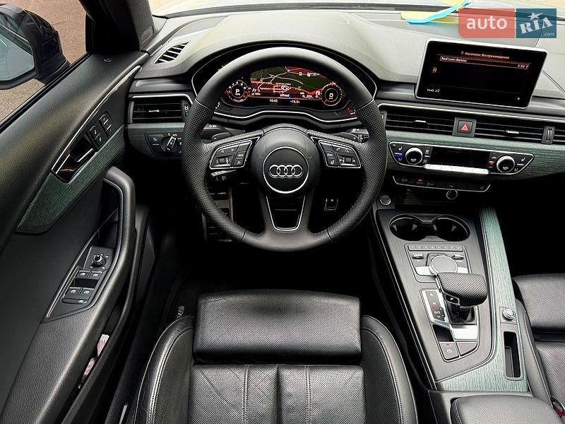 Седан Audi A4 2017 в Киеве