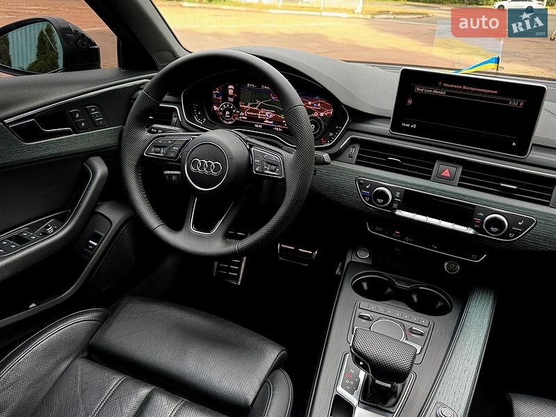 Седан Audi A4 2017 в Киеве