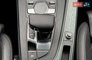 Седан Audi A4 2017 в Киеве