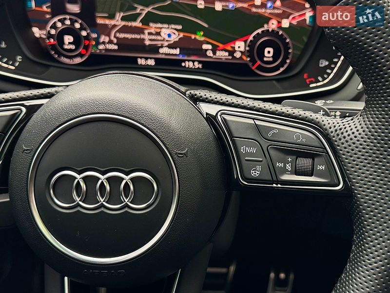Седан Audi A4 2017 в Киеве