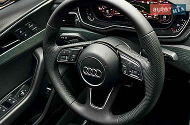 Седан Audi A4 2017 в Киеве