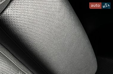 Седан Audi A4 2017 в Киеве