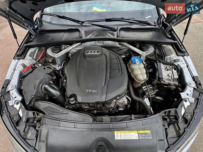 Седан Audi A4 2017 в Киеве