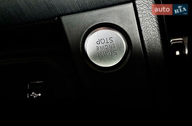 Седан Audi A4 2017 в Киеве