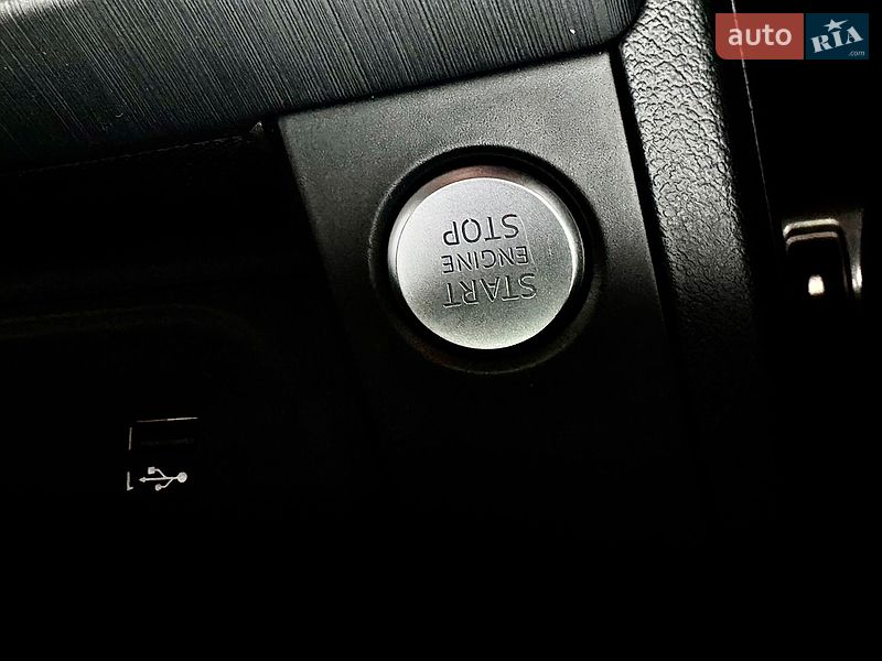 Седан Audi A4 2017 в Киеве