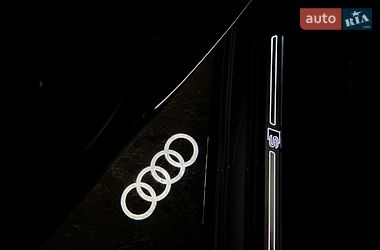 Седан Audi A4 2017 в Киеве