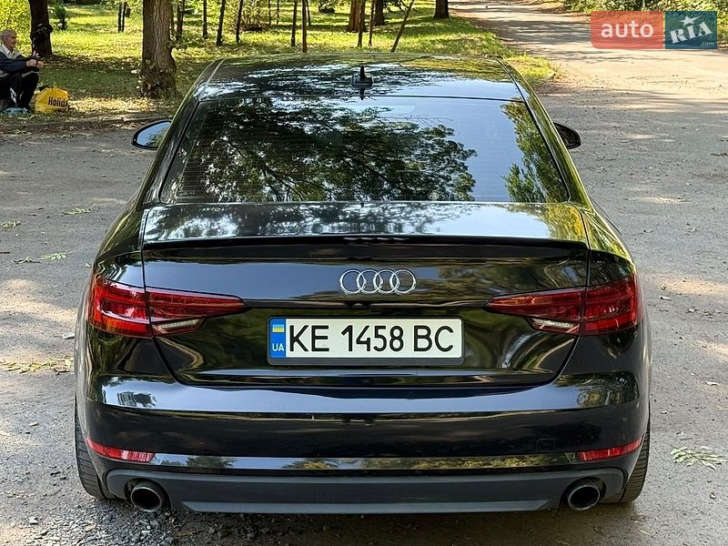 Седан Audi A4 2017 в Кривому Розі