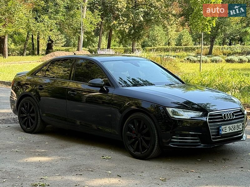 Седан Audi A4 2017 в Кривому Розі