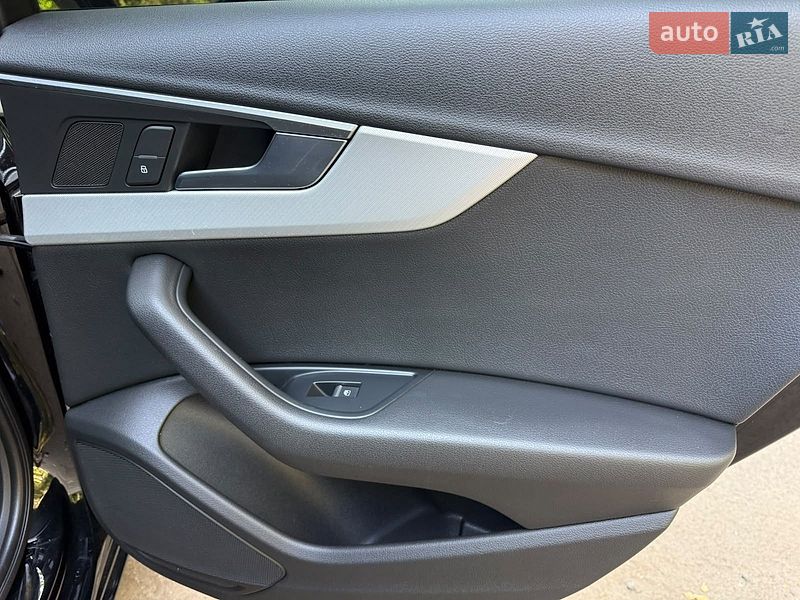 Седан Audi A4 2017 в Кривому Розі