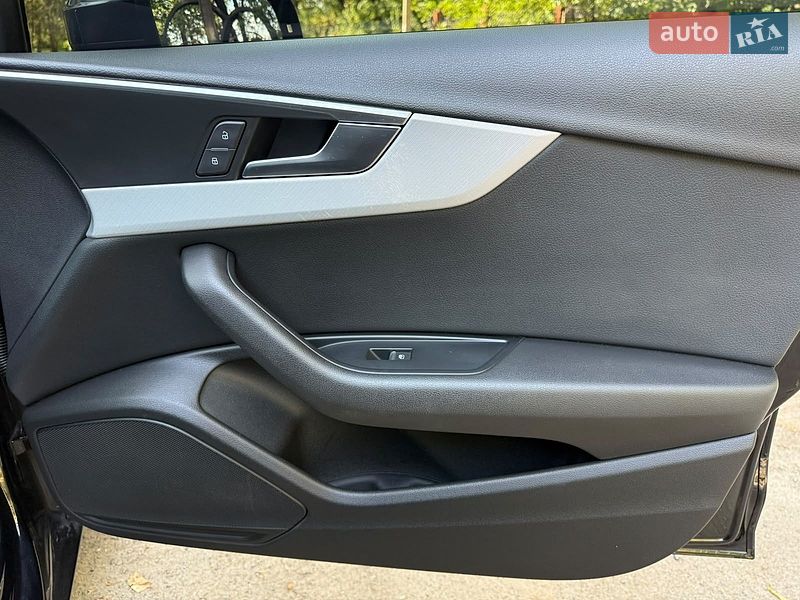 Седан Audi A4 2017 в Кривому Розі