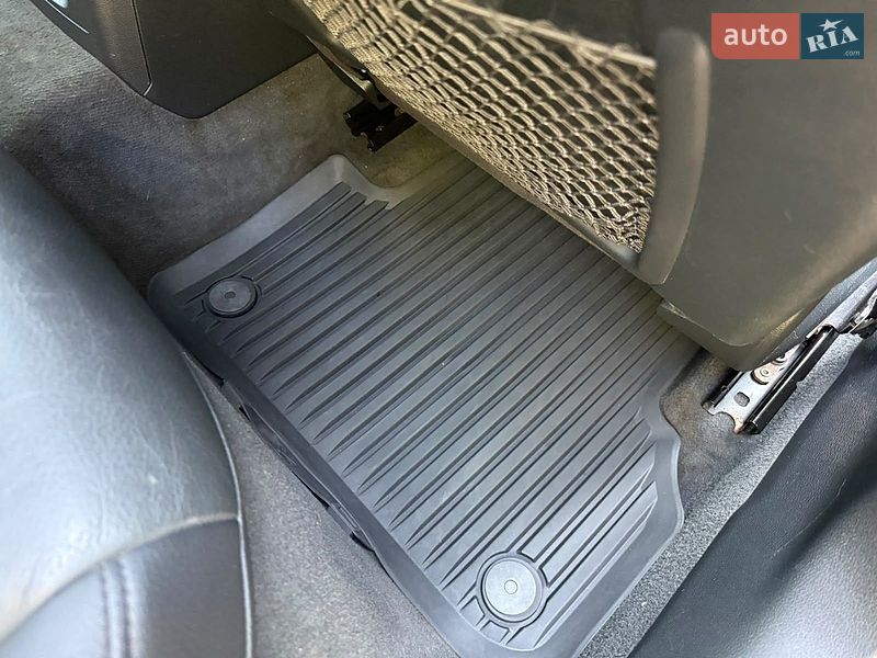 Седан Audi A4 2017 в Кривому Розі