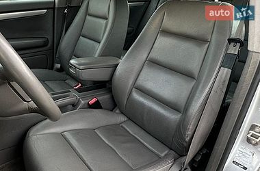Седан Audi A4 2002 в Сарнах фото 24 Седан Audi A4 2002 в Сарнах