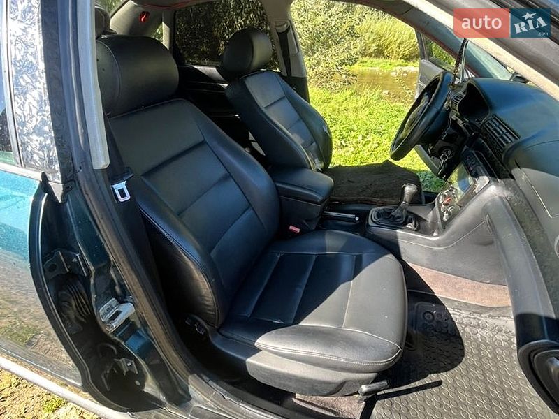 Седан Audi A4 1995 в Яремчі