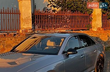 Седан Audi A4 2016 в Киеве