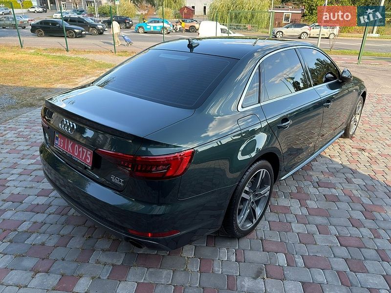Седан Audi A4 2017 в Виннице