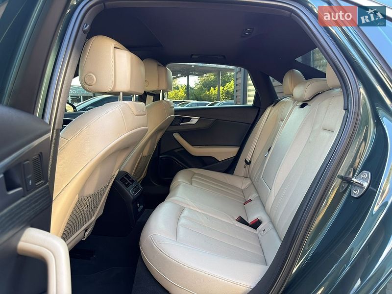 Седан Audi A4 2017 в Виннице