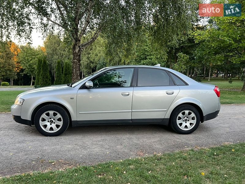 Седан Audi A4 2002 в Хмельницькому
