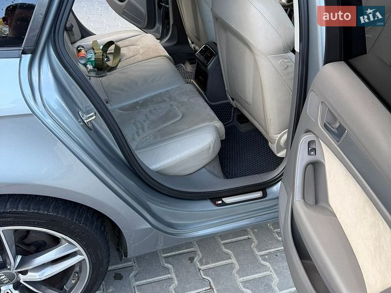 Седан Audi A4 2008 в Сходнице