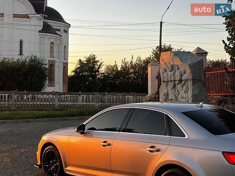 Седан Audi A4 2016 в Киеве
