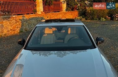 Седан Audi A4 2016 в Киеве