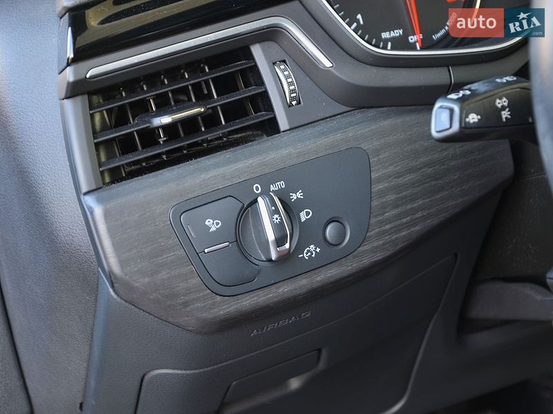 Седан Audi A4 2021 в Києві фото 20 Седан Audi A4 2021 в Києві