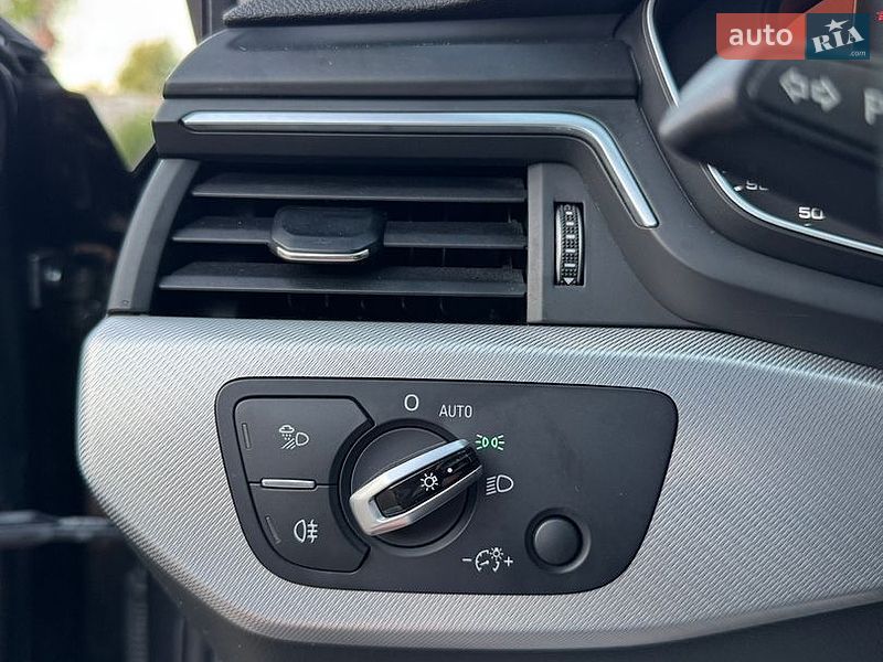 Універсал Audi A4 2016 в Дрогобичі