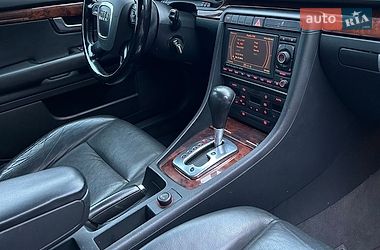 Седан Audi A4 2006 в Дрогобыче