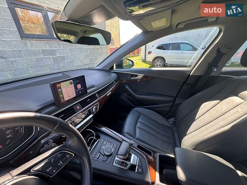 Седан Audi A4 2018 в Львові