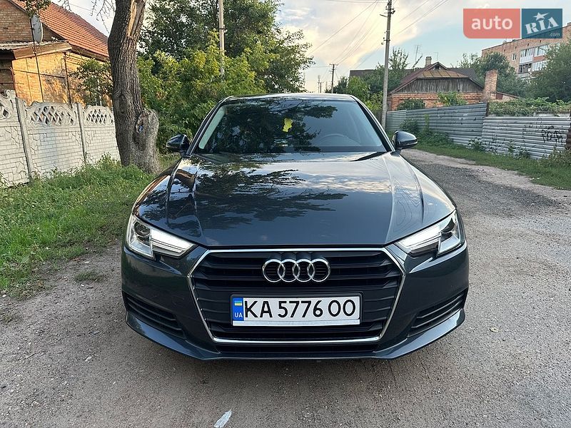 Audi A4 2018 Audi A4 2018