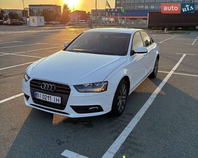 Седан Audi A4 2013 в Борисполе