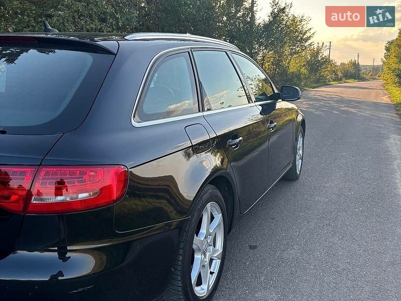 Універсал Audi A4 2009 в Рівному