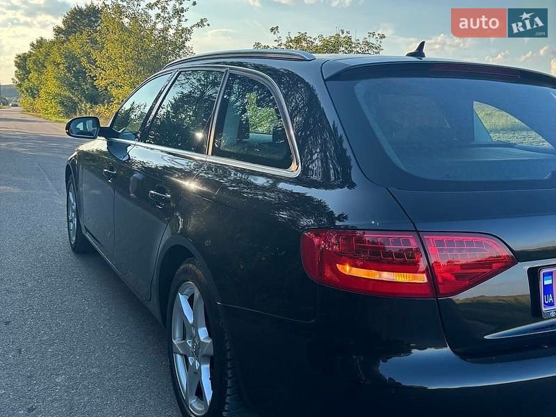 Універсал Audi A4 2009 в Рівному