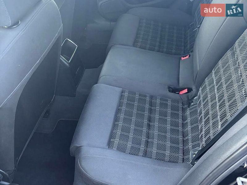 Універсал Audi A4 2009 в Рівному