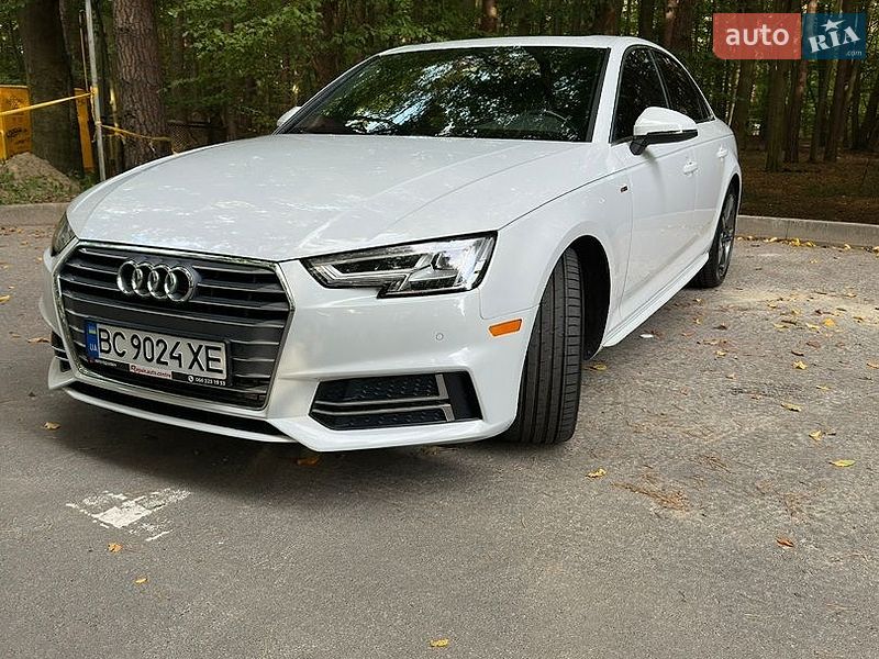 Седан Audi A4 2017 в Львове