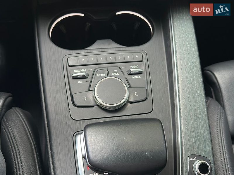 Седан Audi A4 2017 в Львове