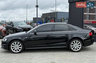 Седан Audi A4 2014 в Львові