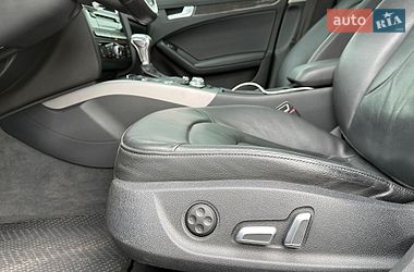Седан Audi A4 2014 в Львові