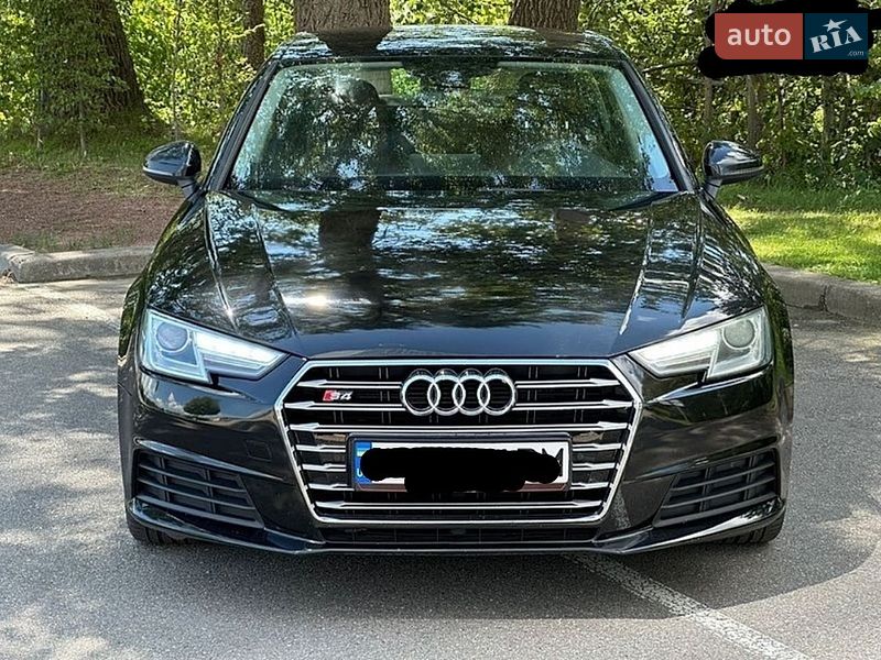 Седан Audi A4 2016 в Києві