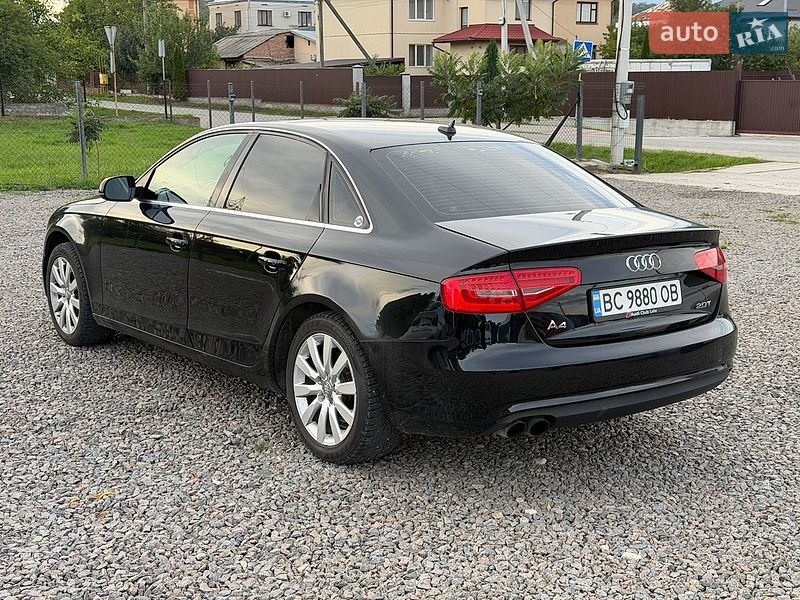 Седан Audi A4 2013 в Львові