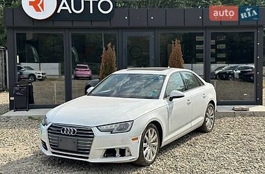 Седан Audi A4 2016 в Львове